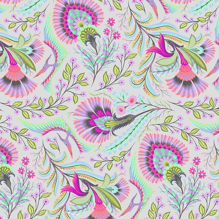 Tula Pink ROAR! Wing It - Mist 1/2 yd