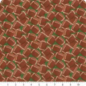 Benartex Touchdown - Footballs Leather/Green 1/2 yd